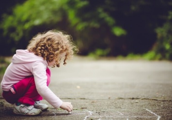 В Днепре 4-летняя девочка сбежала из детсада: как так получилось