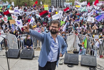 Президентом Чили избран 35-летний кандидат от левых сил