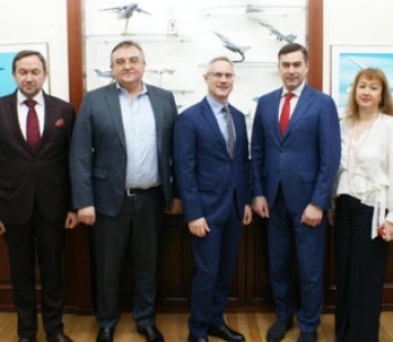 Посол Израиля обсудил с авиационным вузом в Киеве обмен опытом в IT-обучении и изучение иврита