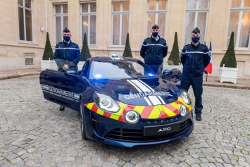 Французская полиция получила новые автомобили преследования Alpine A110s