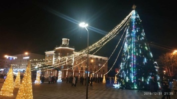Новый год 2021: Полная программа праздничных мероприятий в Мариуполе, - ФОТО
