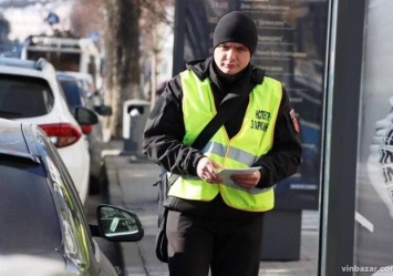 В Киеве бывших полицейских зовут на работу в инспекцию по парковке