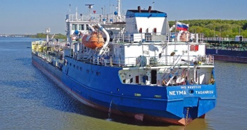 Украина закрыла свои порты для входа российских судов