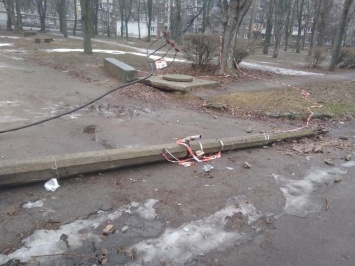 У одной из школ Павлограда учеников ждет опасность