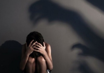 В Днепре женщина насиловала маленьких детей и снимала порно