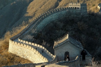 Таинственное глубинное землетрясение обрушило часть Великой китайской стены