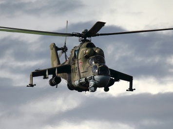 Пока идут переговоры. РФ начала перебрасывать к границе с Украиной военные вертолеты