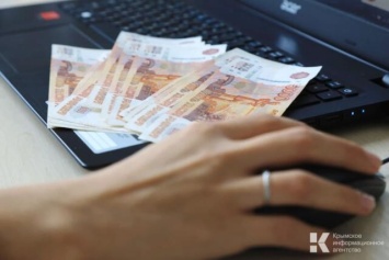 В Симферополе работник присвоил 200 тысяч рублей своего начальника