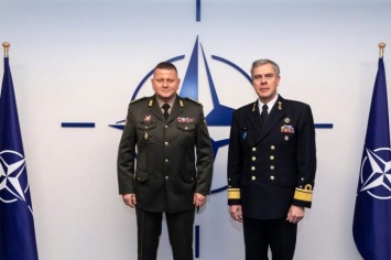 На заседании военного комитета НАТО выступил главнокомандующий ВСУ (ФОТО)