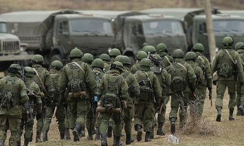 Россия отказалась отводить свои войска от Украины