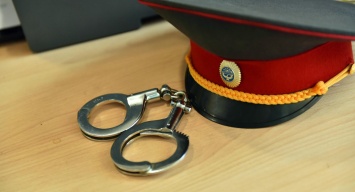Осужденным за пытки оренбургским полицейским сократили сроки