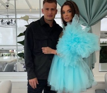 Познакомились в Instagram: что известно о погибшей в Одессе жене украинского футболиста