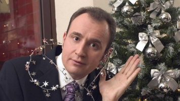 Находила припрятанные заначки: юморист Святослав Ещенко раскрыл истинную причину развода