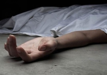 В Харькове мужчина умер в вагоне метро (фото)