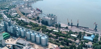 Николаевский морпорт за 2021 год перевалили почти 30 млн тонн грузов