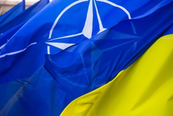 НАТО заявил о намерении интегрировать космос в систему безопасности и обновил технологический меморандум с Украиной