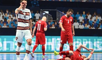 Португалия обыграла Сербию в первом матче Евро-2022 по футзалу