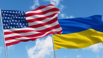 США думают над эвакуацией из Украины членов семей дипломатов, - Bloomberg