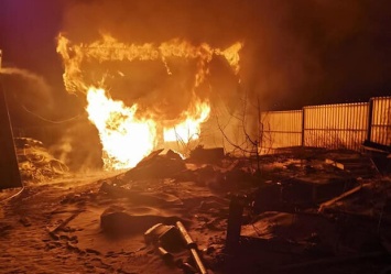 На Киевщине в пожаре погиб маленький мальчик: матери сообщили о подозрении
