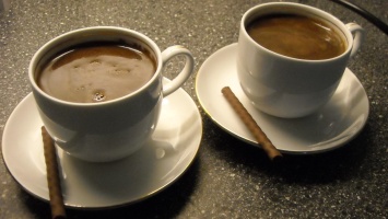 Кофейным гурманам: как приготовить три оригинальных напитка из кофе
