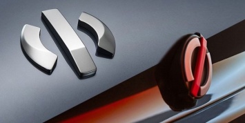 Китайская компания подала в суд на Renault за слишком похожий логотип