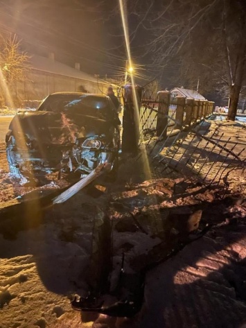 ДТП на Львовщине - авто сбило детей на санках, есть пострадавшие (ФОТО)