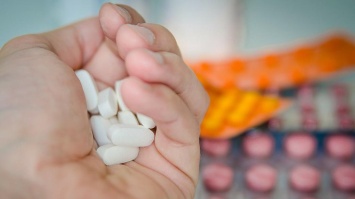 Лекарства за "ковидную" тысячу: возможность покупки расширят