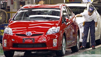 Toyota вновь приостановит производство на своих заводах