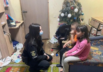 Выселили из дома на 10 дней и запретили приближаться к семье: в Харькове мужчина избил жену на глазах у детей