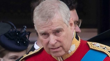 Оскандалившийся принц Эндрю поставил под удар британскую монархию - юрист