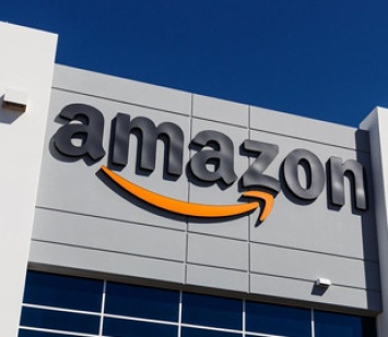 Amazon прекращает выплаты бывшим сотрудникам за положительные отзывы о компании