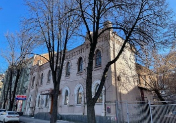 Как в Запорожье выглядит старинное здание синагоги "Портных" (видео)