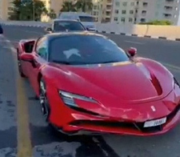 Молодой украинский айтишник разбил гиперкар Ferrari за $1 миллион