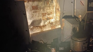 Пожар в криворожской многоэтажке: пострадал мужчина