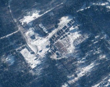 РФ расширила полигоны у границ Украины - фото со спутника