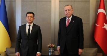 Президент Турциии Эрдоган прибывает с визитом в Киев