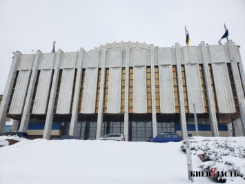 В КГГА изменили "Украинскому дому" целевое назначение земли на Крещатике