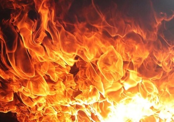 В Одессе на мебельном складе сильный пожар (видео)