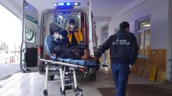 В Турции пассажирский автобус попал в страшное ДТП