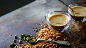 Бодрое утро: как приготовить кофе с кардамоном