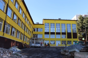 Ремонт школы в Гаспре планируют завершить к середине 2022 года