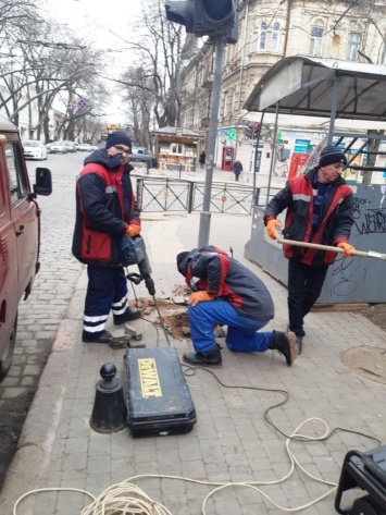 Работы в рамках программы «Безопасность дорожного движения в городе Одессе» продолжаются. Фото