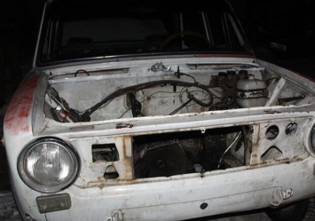 В Киеве поймали мужчину, угнавшего "Жигули" на запчасти для своего авто