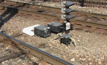 В Каменском на незаконном металлопункте нашли железнодорожное оборудование