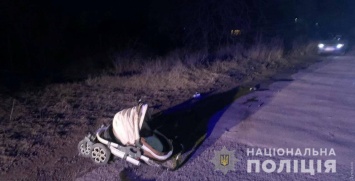 Под Одессой пьяный водитель сбил девушку с младенцем в коляске