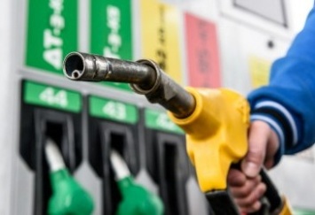 Минэкономики изменило предельные цены на бензин и дизель