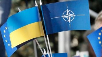 Киев просит у НАТО помощь для мирного населения на случай ЧС (СПИСОК)
