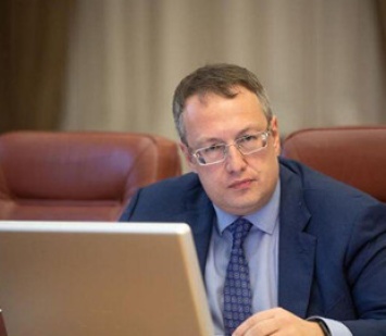 Геращенко назвал сбой мобильной связи в Луганской и Донецкой областях диверсией: открыто производство