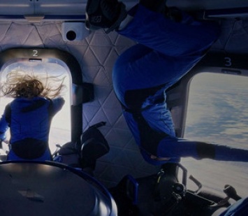 Blue Origin намерена построить больше ракет из-за высокого спроса на космический туризм