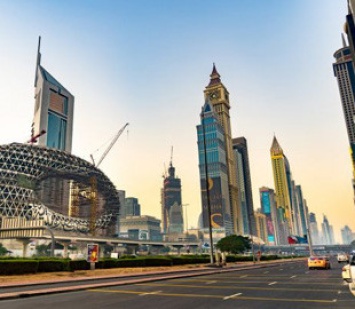 Такси без водителя: в Дубае проведут испытания уникального транспортного средства